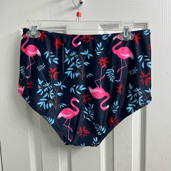 Blue with pink flamingos size XL bikini bottom. - Picture 4 of 6